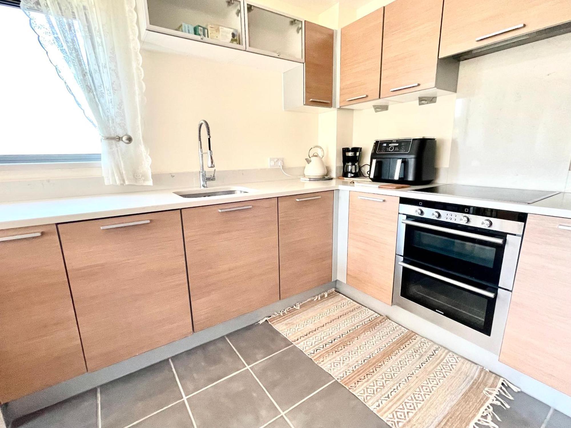 Luxury 2 Bedroom Apartment- Lake View - Free Parking - Wembley Stadium 5Km Londyn Zewnętrze zdjęcie