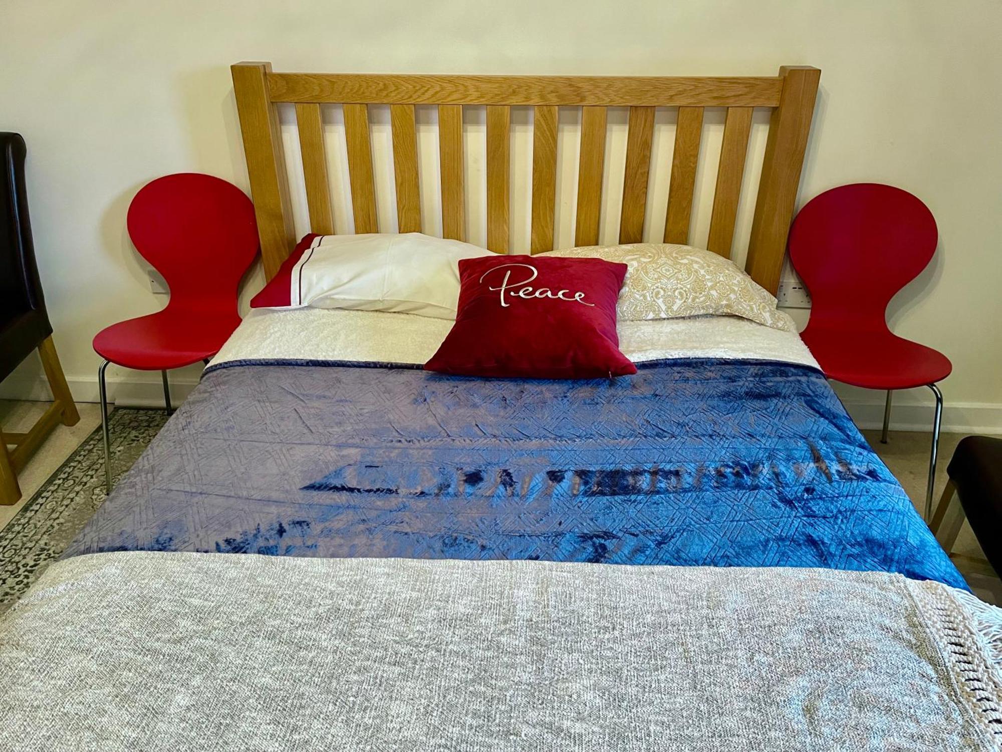 Luxury 2 Bedroom Apartment- Lake View - Free Parking - Wembley Stadium 5Km Londyn Zewnętrze zdjęcie